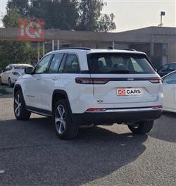 جيب جراند شيروكي